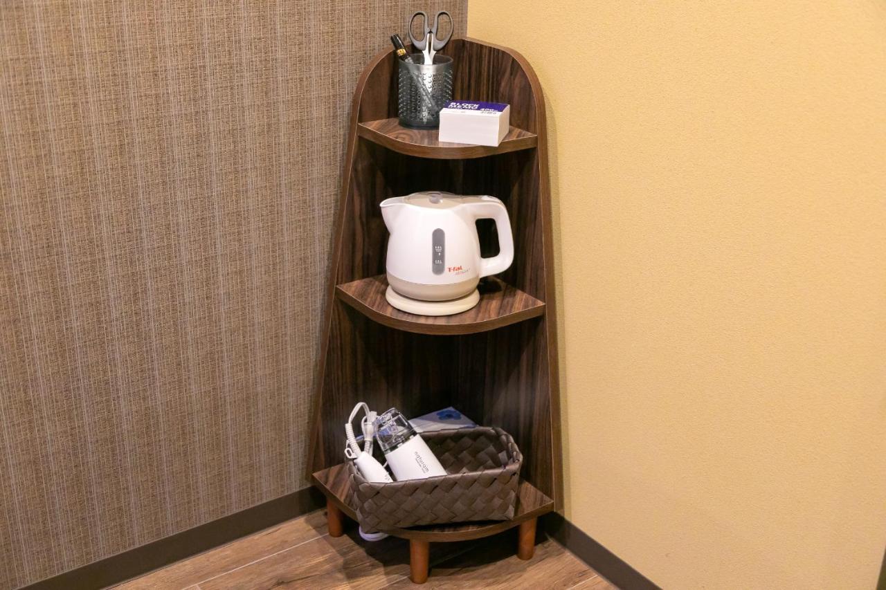 Ikidane Cozy Hotel Haneda Airport Tokyo Exterior photo